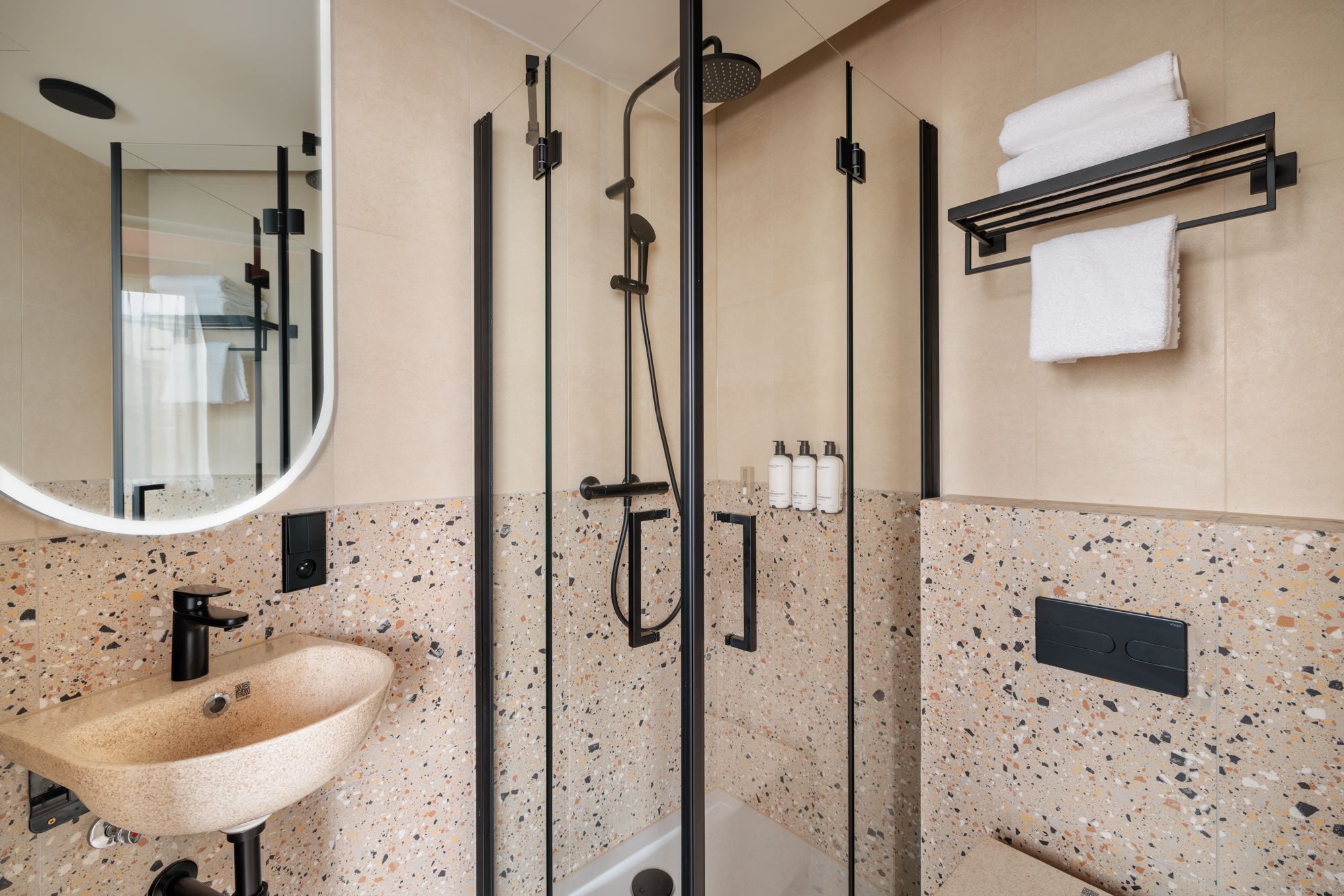 the bathroom in the corner room the usual brussels