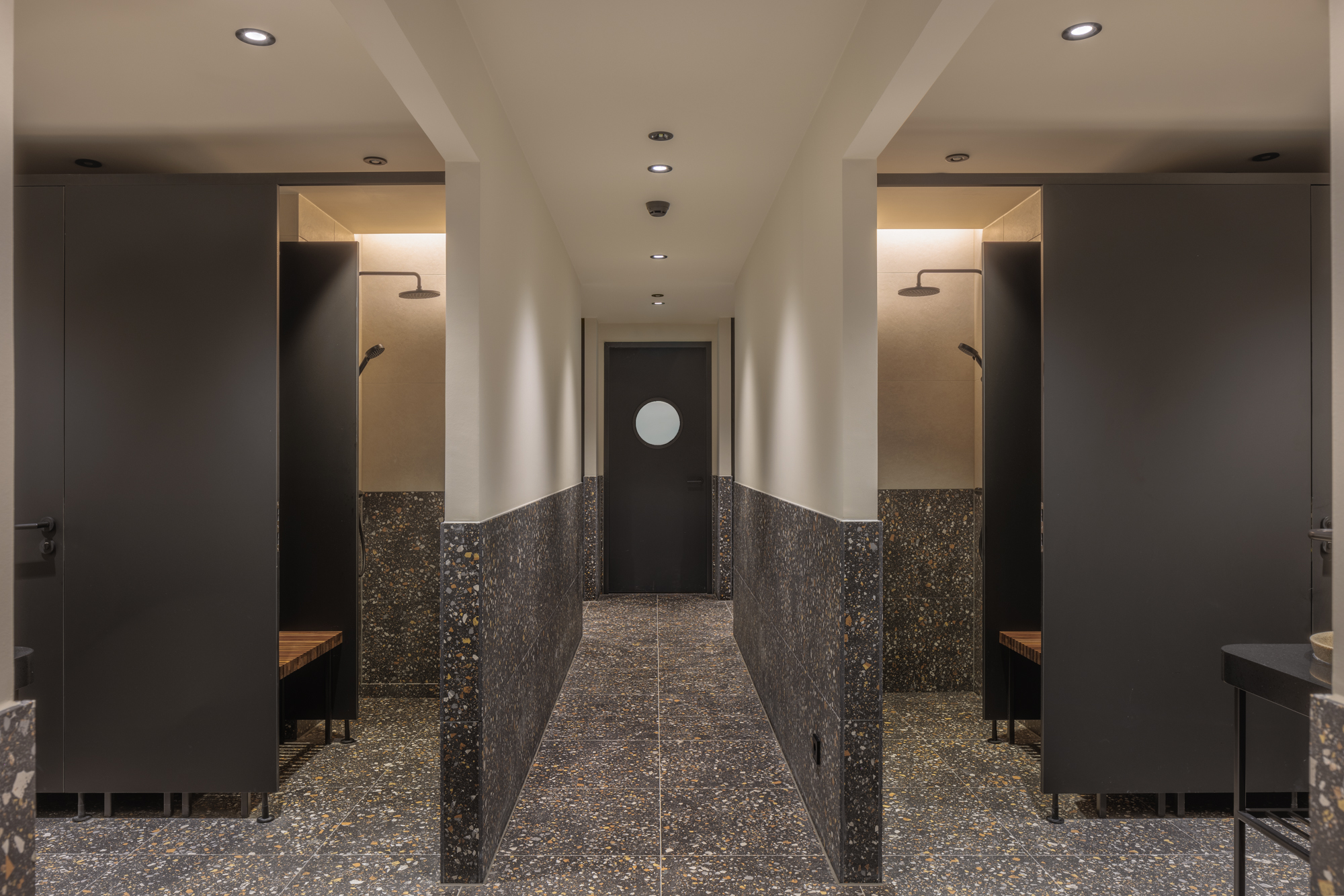 the pod shared bathroom