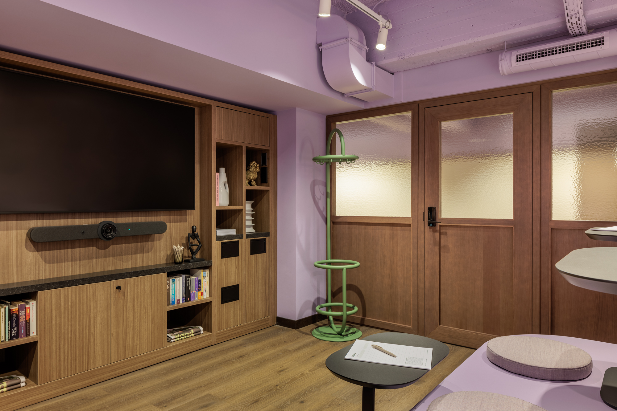 conference arena meeting room at the usual