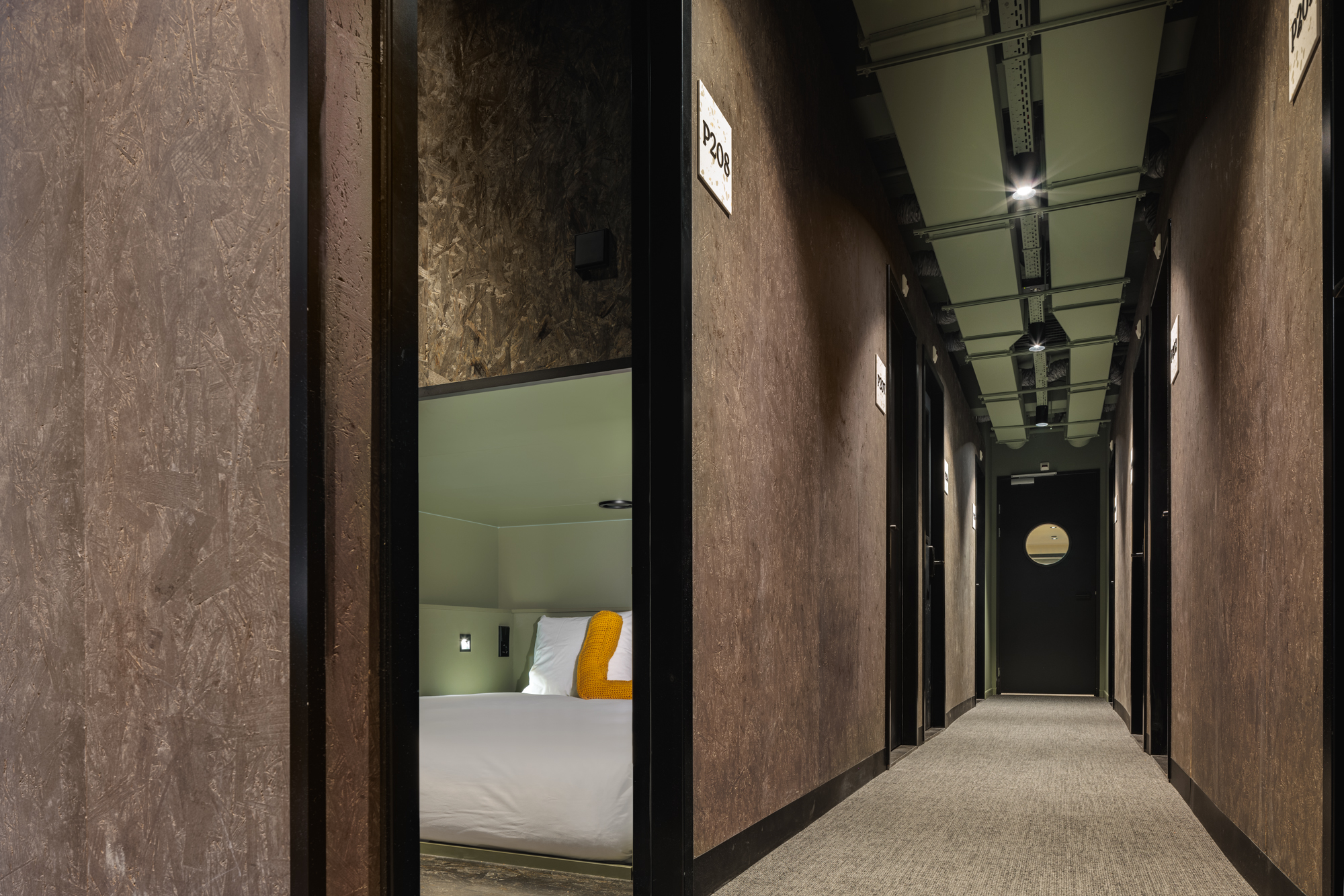 double pod lower bed 