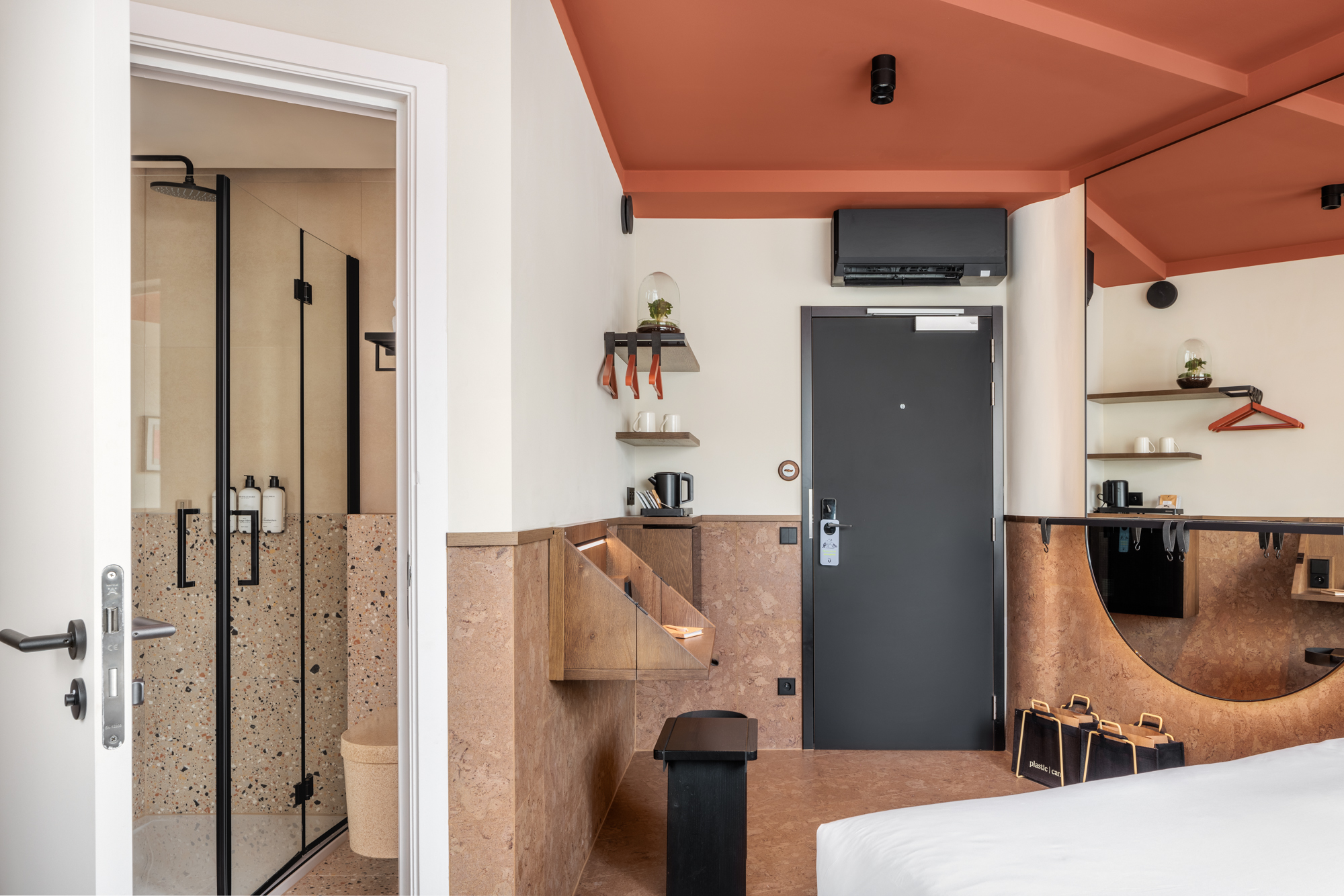 the corner room the usual brussels