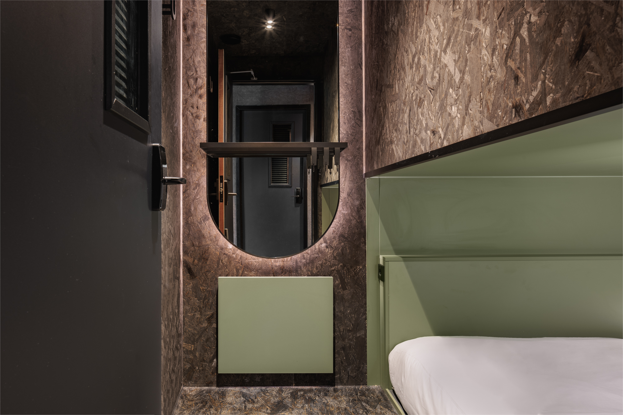 double pod lower bed 